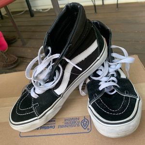Vans SK8-HI Black & White High Top Sneakers